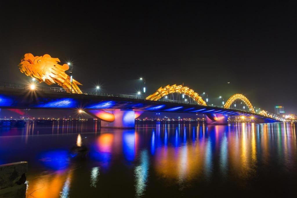 Hava Hotel Danang Екстер'єр фото