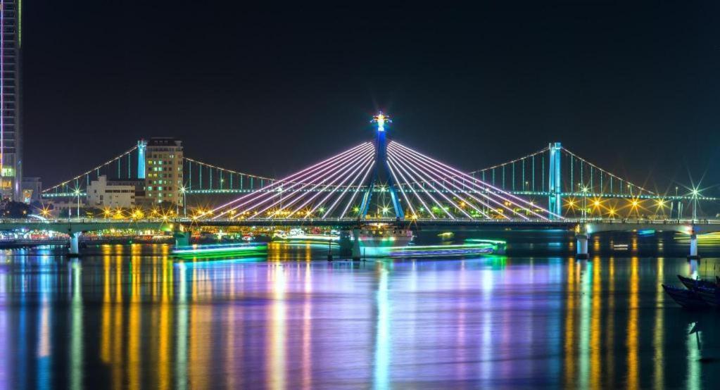 Hava Hotel Danang Екстер'єр фото